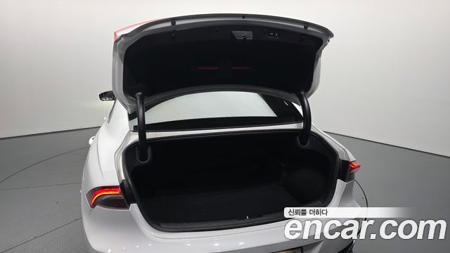 Hyundai Grandeur 2023 — photo 27
