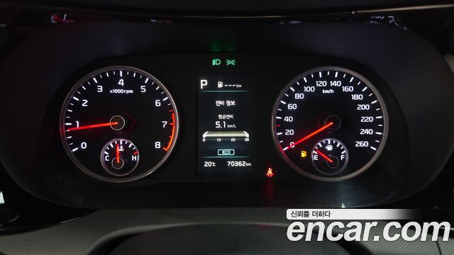 Kia K5 2022 — photo 11