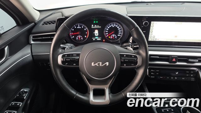 Kia K5 2022 — photo 19