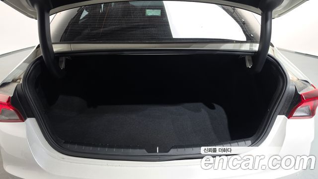 Kia K5 2022 — photo 21
