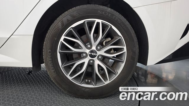 Kia K5 2022 — photo 7
