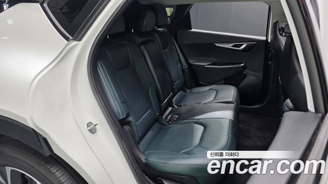 Kia EV6 2024 — photo 17