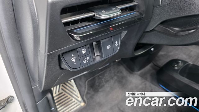 Kia EV6 2024 — photo 24