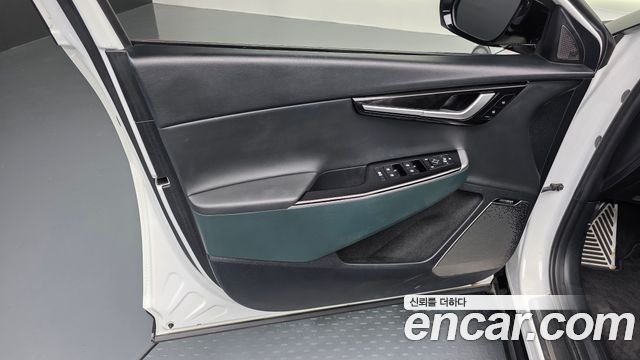 Kia EV6 2024 — photo 14