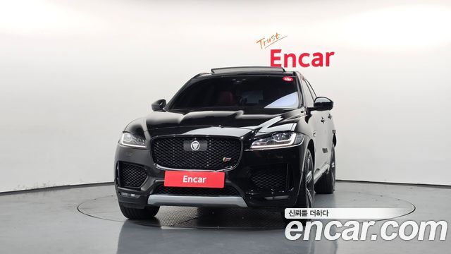 Jaguar F-PACE 2019 — photo 3