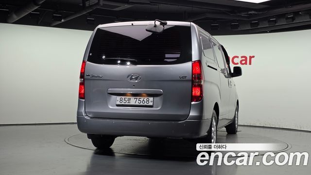 Hyundai Starex 2015 — photo 4