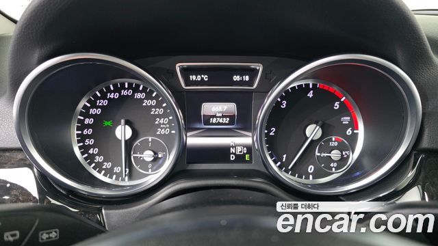 Mercedes-Benz M-class 2013 — photo 11
