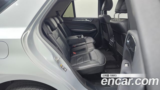Mercedes-Benz M-class 2013 — photo 18