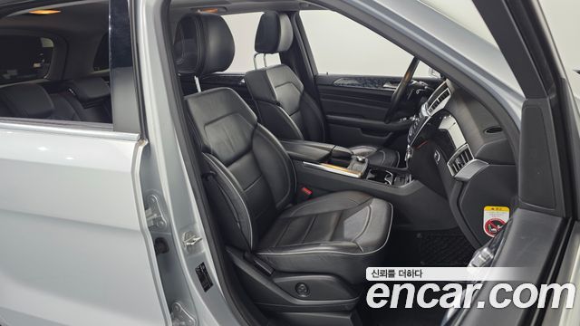 Mercedes-Benz M-class 2013 — photo 16
