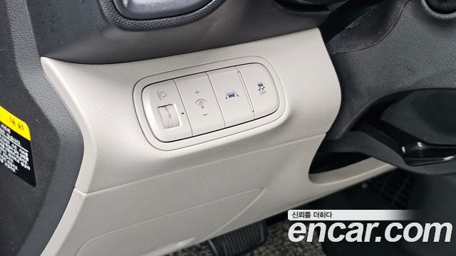 Hyundai Venue 2020 — photo 22