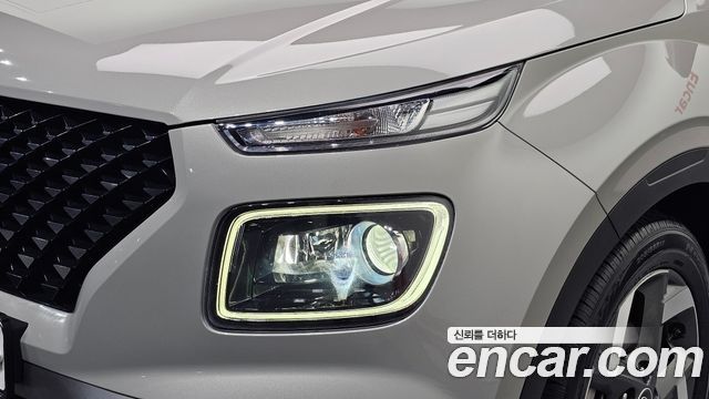 Hyundai Venue 2020 — photo 8