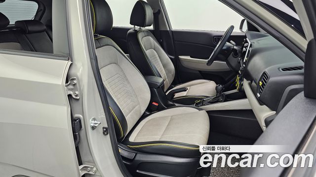 Hyundai Venue 2020 — photo 16
