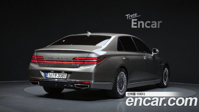 Genesis G90 2019 — photo 2