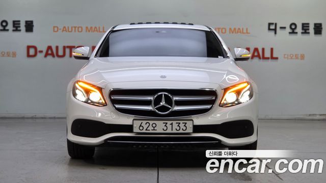 Mercedes-Benz E-Class 2019 — photo 2