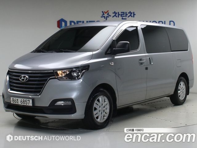 Hyundai Starex 2020 — photo 1
