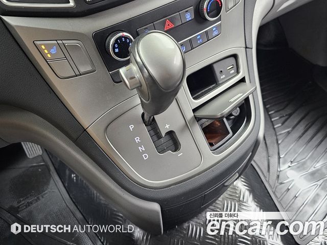 Hyundai Starex 2020 — photo 9