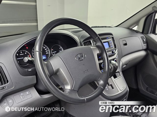 Hyundai Starex 2020 — photo 13