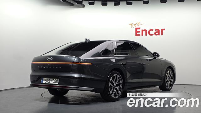 Hyundai Grandeur 2023 — photo 2