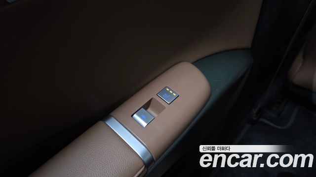 Hyundai Grandeur 2023 — photo 19