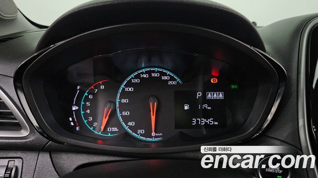Chevrolet Korea Spark 2022 — photo 11