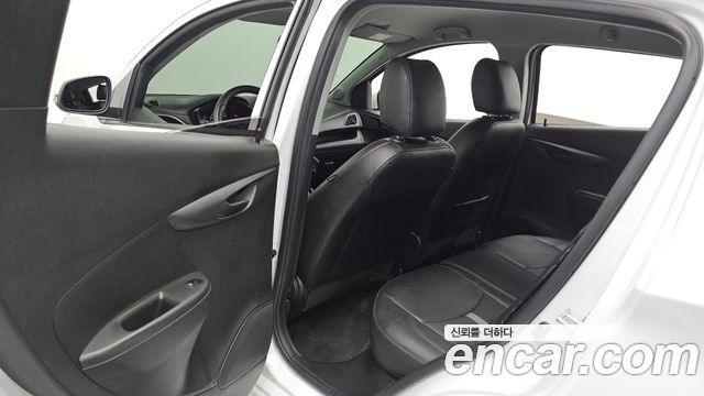 Chevrolet Korea Spark 2022 — photo 16
