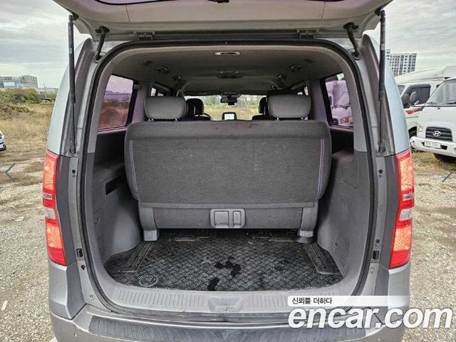 Hyundai Starex 2015 — photo 10