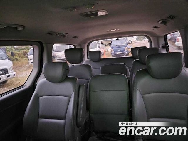 Hyundai Starex 2015 — photo 17