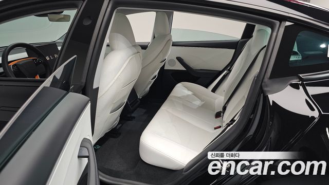 Tesla Model 3 2024 — photo 18