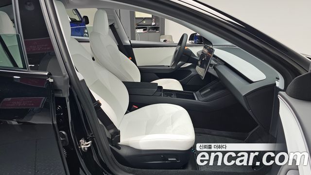 Tesla Model 3 2024 — photo 16