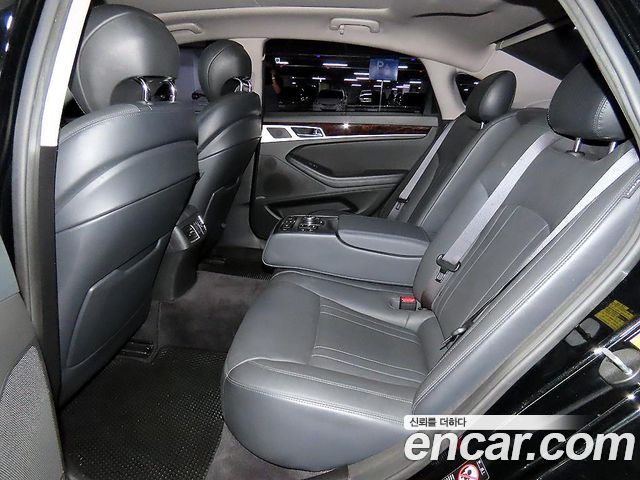 Hyundai Genesis 2014 — photo 7