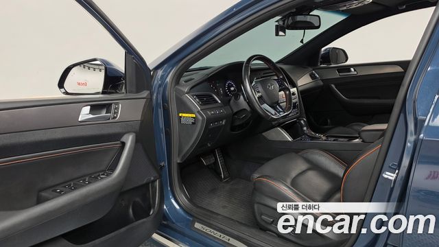 Hyundai Sonata 2015 — photo 13