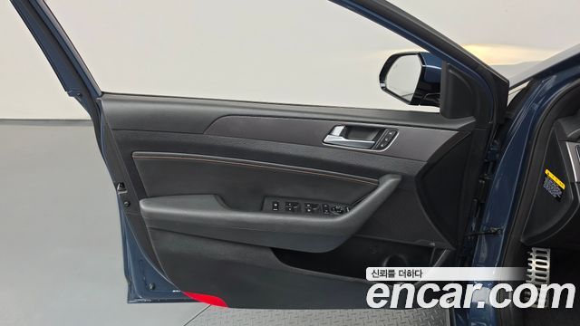 Hyundai Sonata 2015 — photo 14