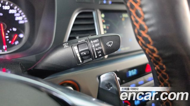 Hyundai Sonata 2015 — photo 27