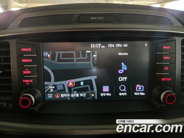 Kia Sorento 2018 — photo 10