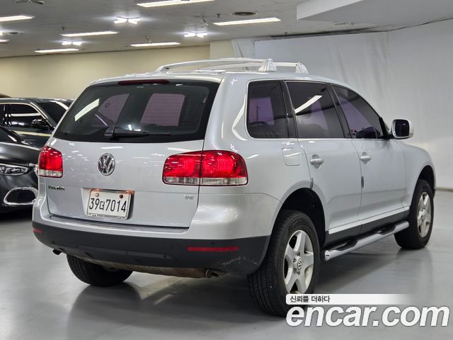 Volkswagen Touareg 2006 — photo 2