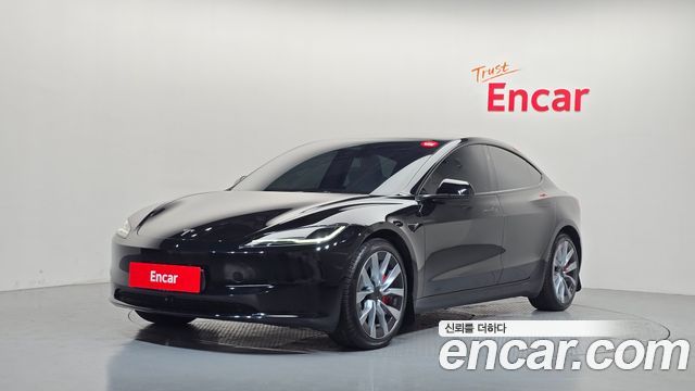 Tesla Model 3 2024 — photo 1