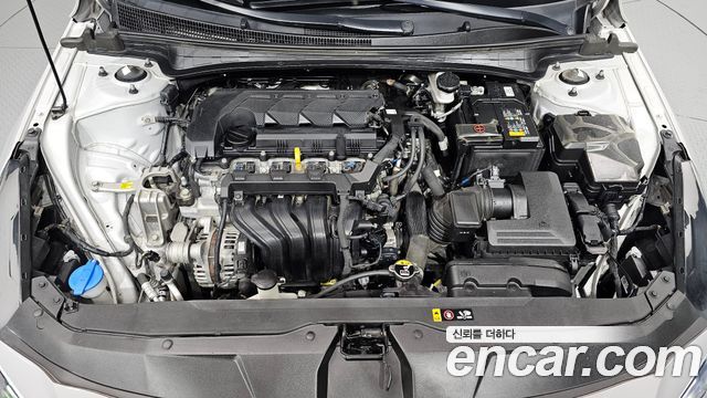 Hyundai AVANTE 2023 — photo 6