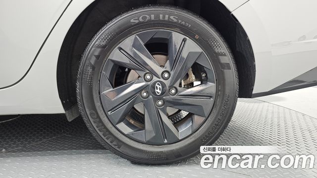 Hyundai AVANTE 2023 — photo 7