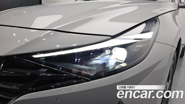 Hyundai AVANTE 2023 — photo 8