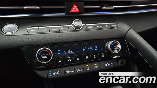 Hyundai AVANTE 2023 — photo 27