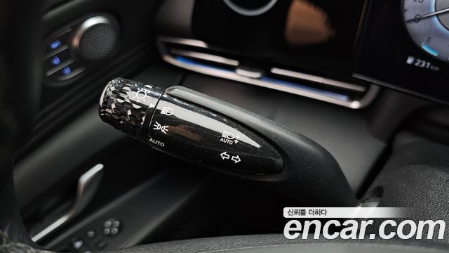 Hyundai AVANTE 2023 — photo 31