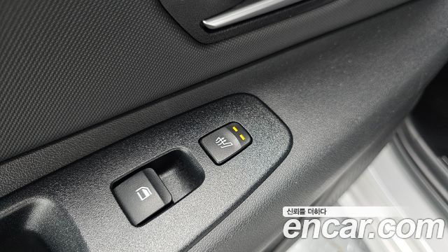 Hyundai AVANTE 2023 — photo 35