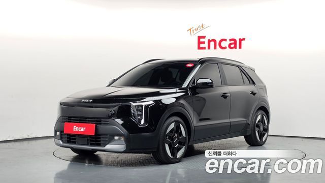 Kia Niro 2027 — photo 1