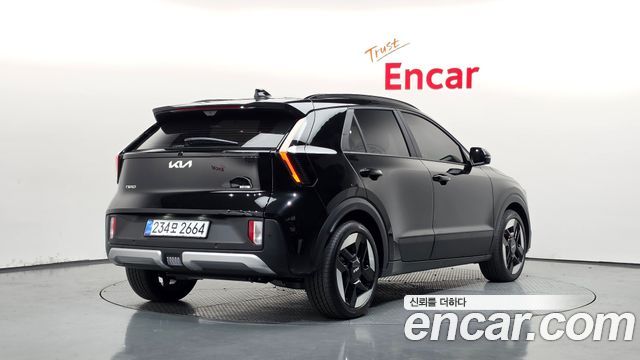 Kia Niro 2027 — photo 2