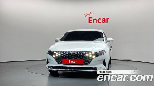 Hyundai Grandeur 2023 — photo 3