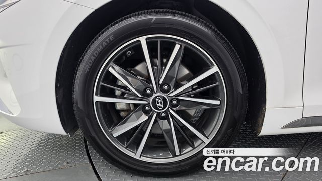 Hyundai Grandeur 2023 — photo 5