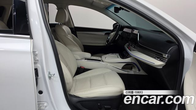 Hyundai Grandeur 2023 — photo 11
