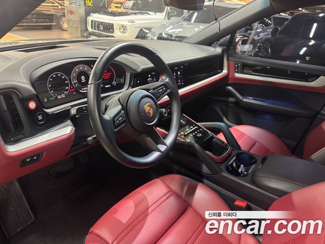 Porsche Cayenne 2024 — photo 11