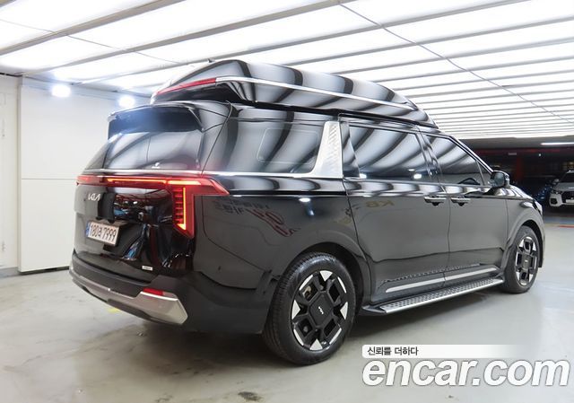 Kia Canival 2025 — photo 4