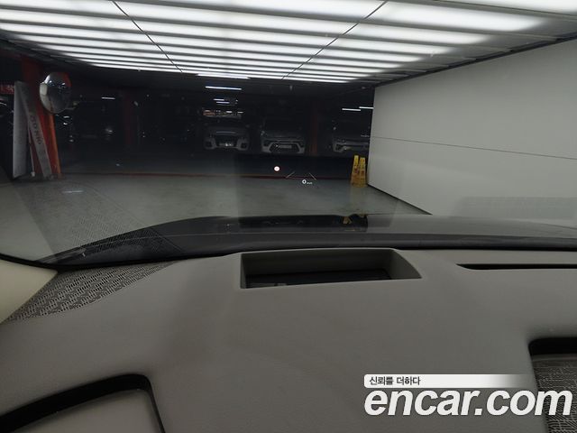 Kia Canival 2025 — photo 10